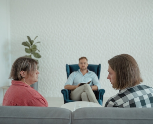 couples therapy therapist - marriage counseling